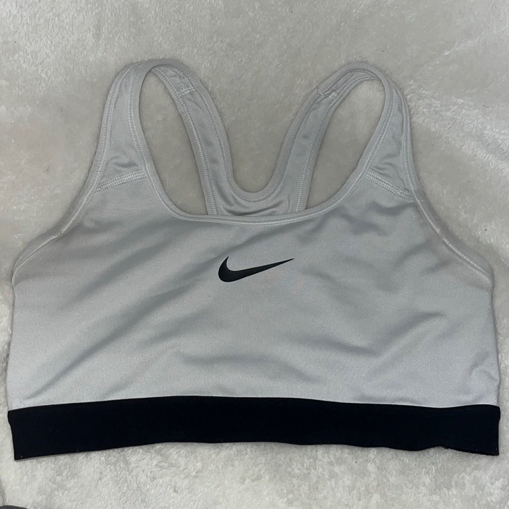 nike sports bra